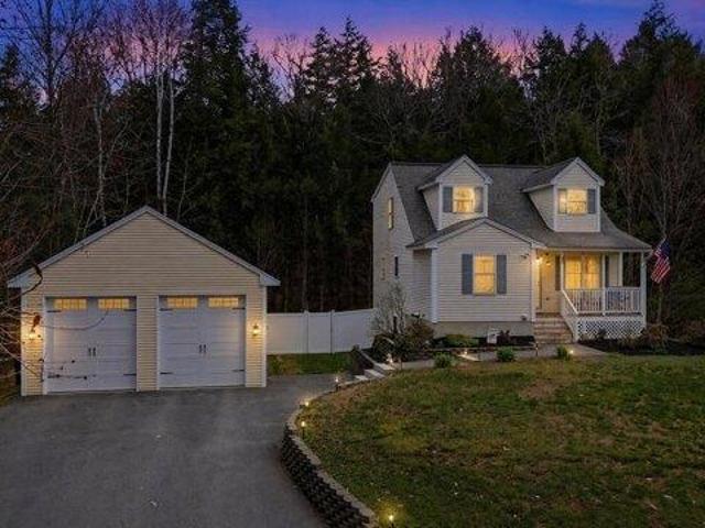 House for sale in New Hampshire