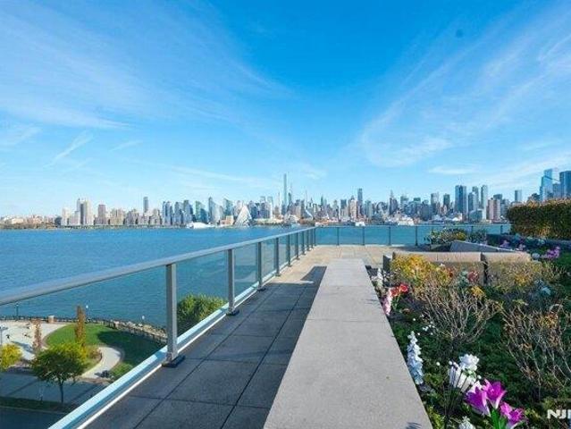 Condo for sale in Weehawken Condo for sale in Weehawken