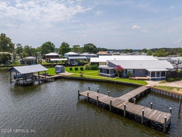 House for sale in Satsuma, Florida