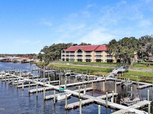 Condo for sale in Welaka
