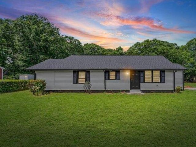 House for sale in Wellford, South Carolina