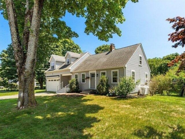 House for sale in Wenham, Massachusetts