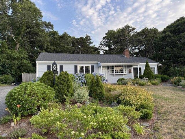 House for sale in West Dennis, Dennis