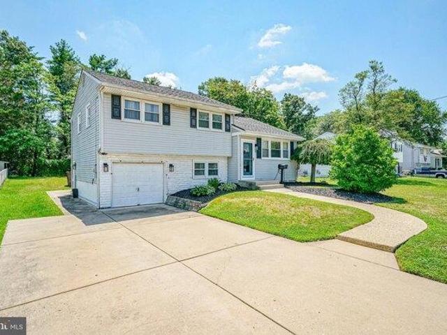 House for sale in Thorofare, New Jersey