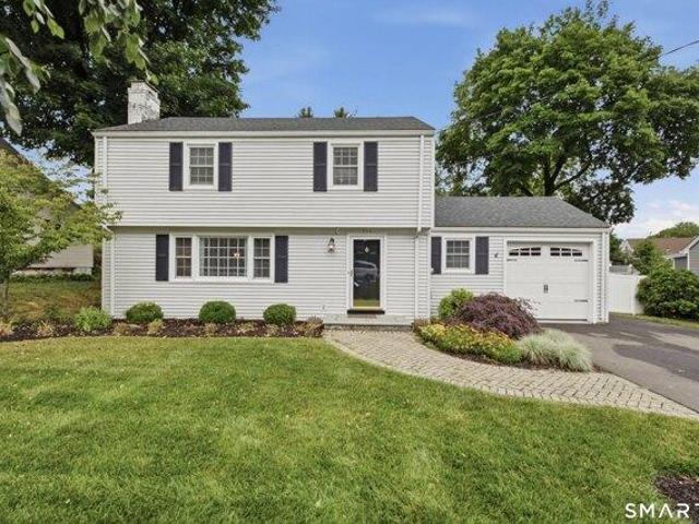 House for sale in Farmington, Connecticut