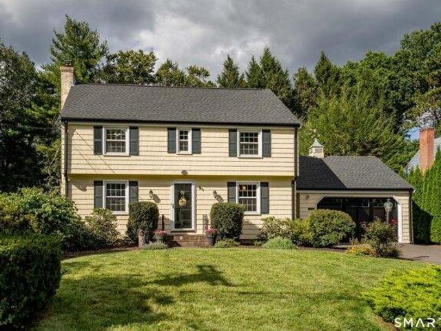 House for sale in Foote Corners, West Hartford