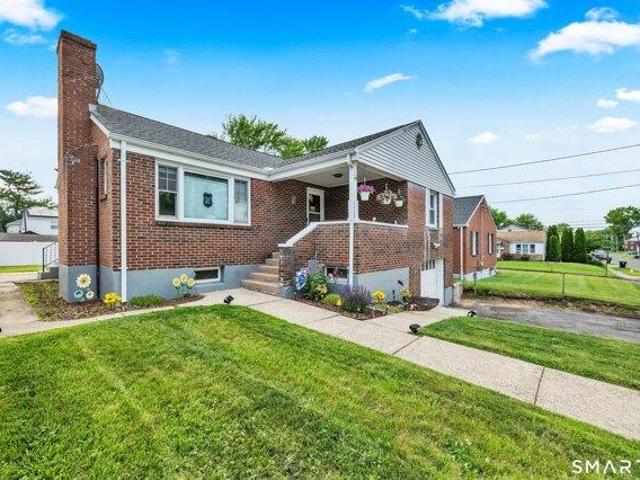 House for sale in W Hartford, Connecticut