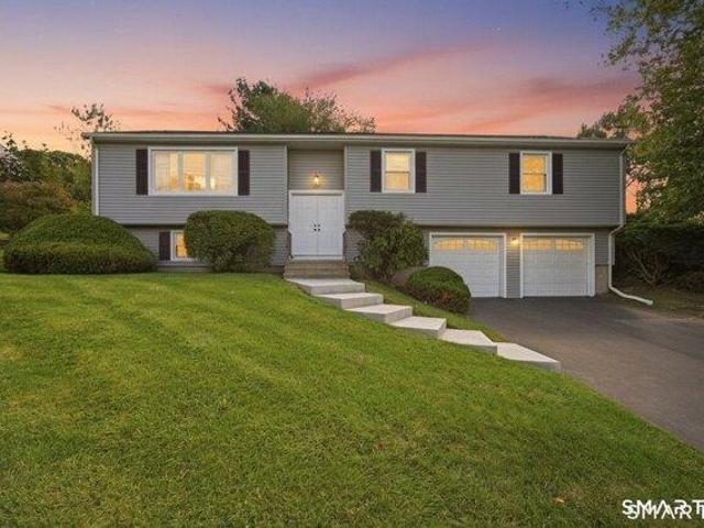 House for sale in West Haven, South Central Connecticut Planning Region