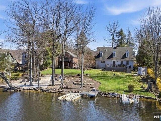 House for sale in Passaic, New Jersey