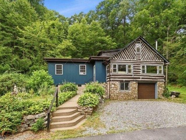 House for sale in Passaic, New Jersey