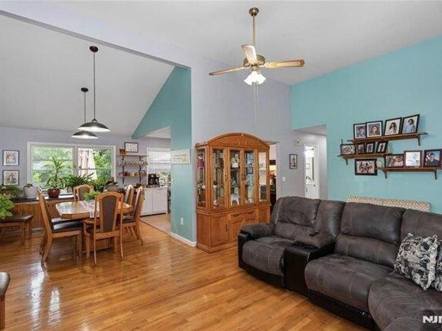 House for sale in Passaic, New Jersey