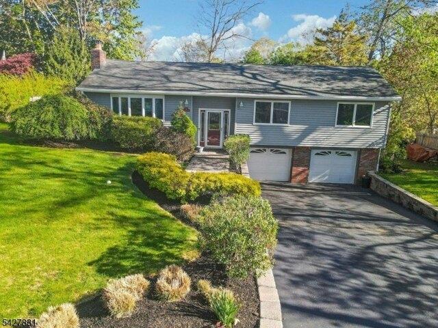 House for sale in Passaic, New Jersey