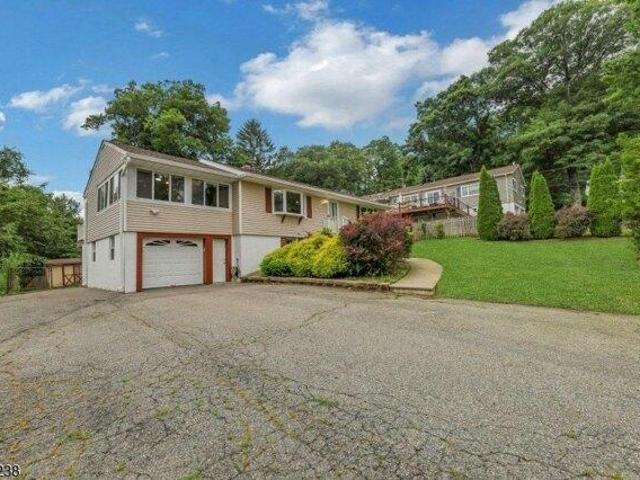House for sale in Passaic, New Jersey