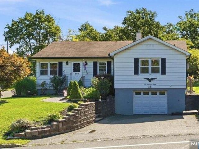 House for sale in Passaic, New Jersey