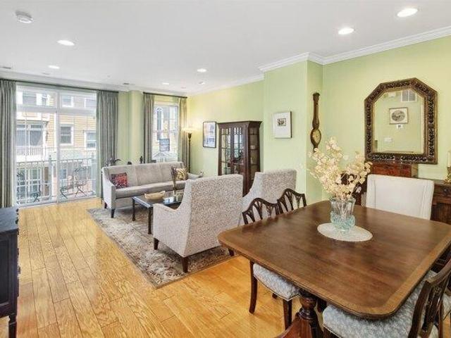 Condo for sale in Hudson, New Jersey