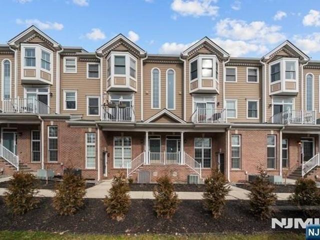 House for sale in West New York, Hudson County