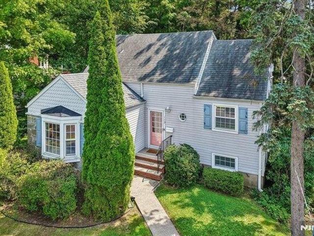 House for sale in West Orange, New Jersey