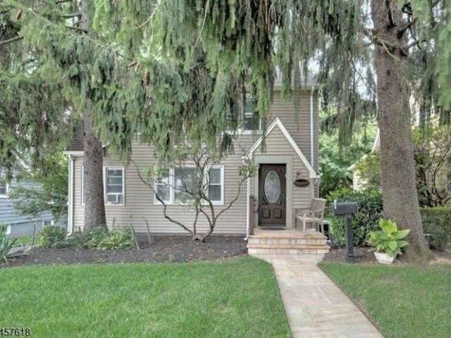 House for sale in West Orange, New Jersey