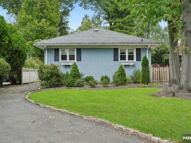 House for sale in Saint Cloud, West Orange