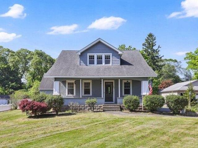 House for sale in Hampden, Massachusetts