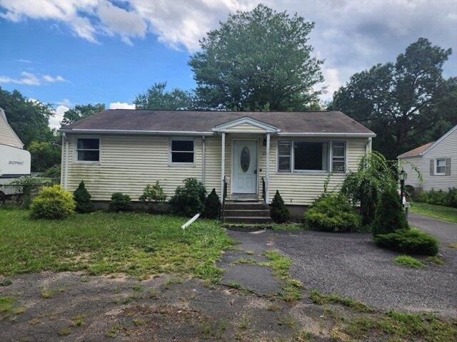 House for sale in Hampden, Massachusetts