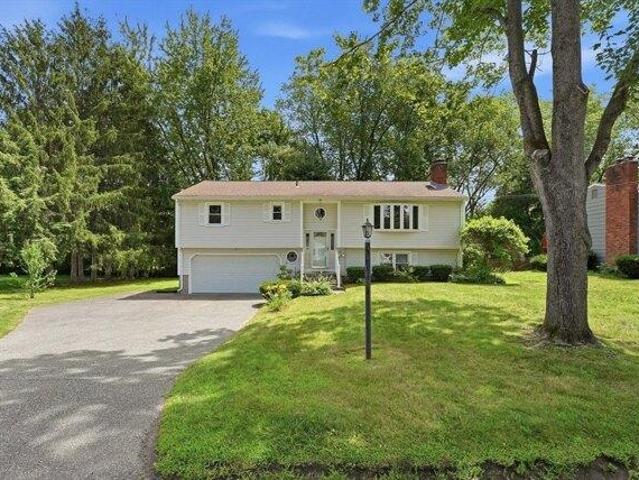 House for sale in Hampden, Massachusetts