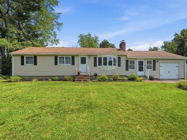 House for sale in Hampden, Massachusetts