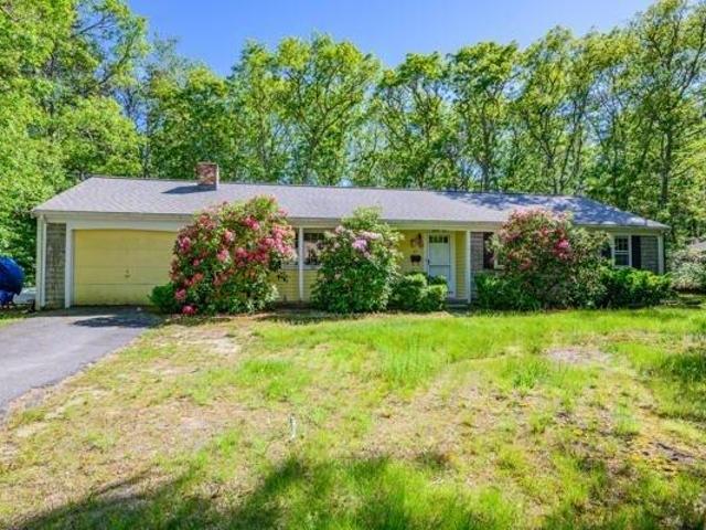 House for sale in South Yarmouth, Massachusetts