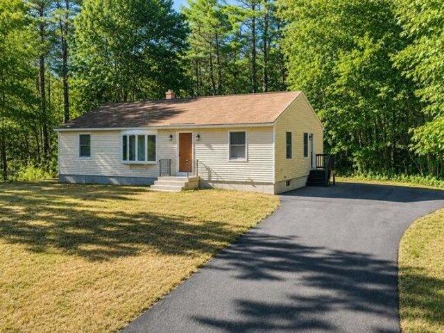 House for sale in Westbrook, Maine