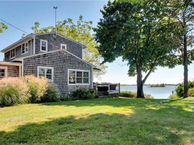House for sale in Winnapaug, Westerly