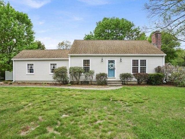 House for sale in Hampden, Massachusetts