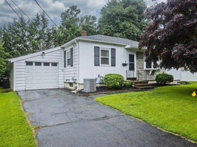 House for sale in Hampden, Massachusetts