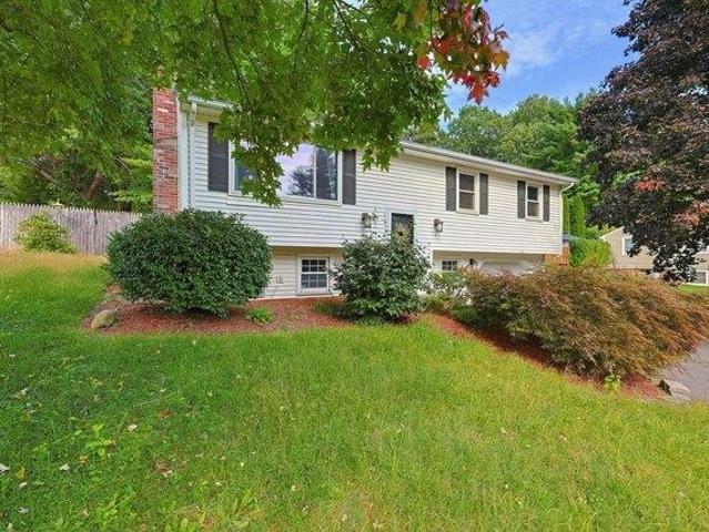 House for sale in Hampden, Massachusetts