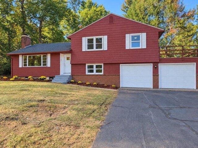 House for sale in Ridgecrest, Westfield
