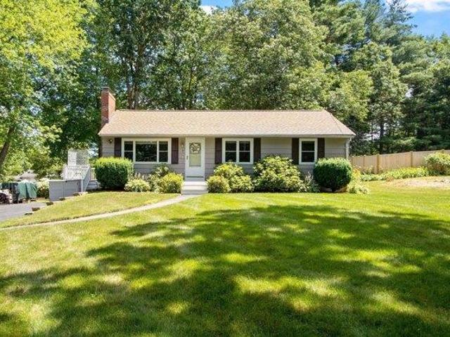 House for sale in Nabnasset, Westford