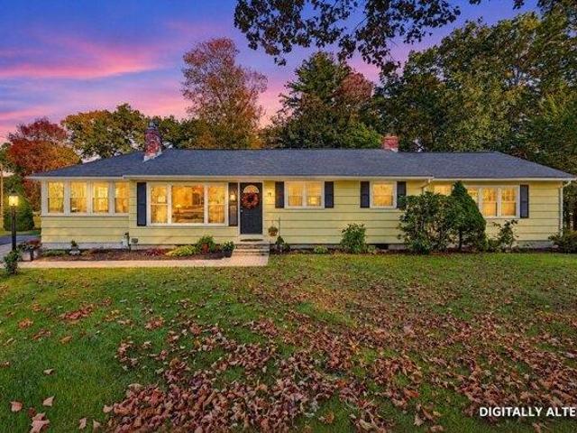 House for sale in Nabnasset, Westford