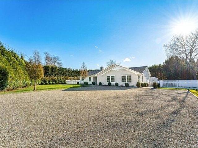 House for sale in Sagaponack, New York