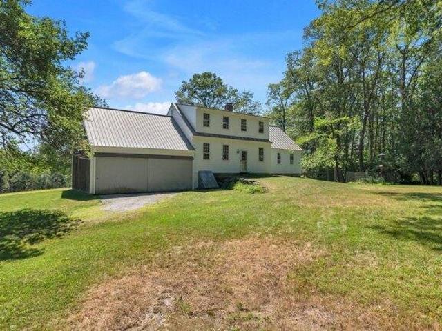 House for sale in Maine