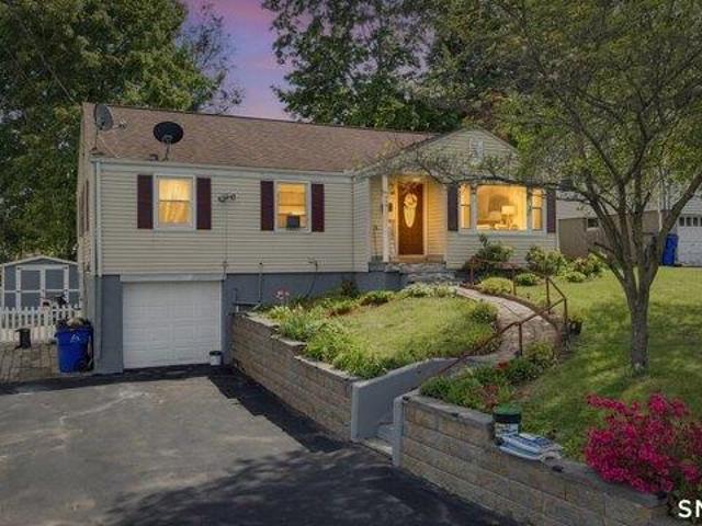 House for sale in Wethersfield, Connecticut
