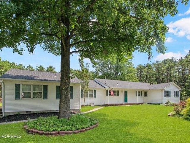House for sale in Whiting, New Jersey