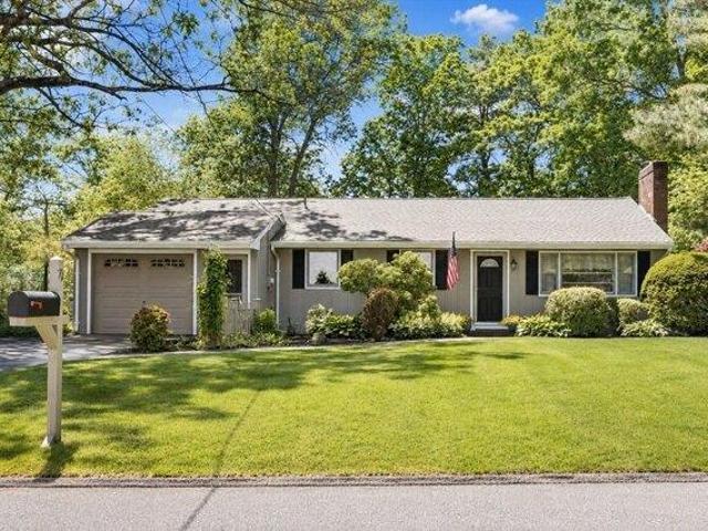 House for sale in Whitman, Massachusetts