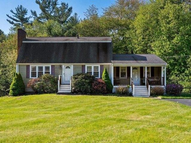 House for sale in Whitman, Massachusetts