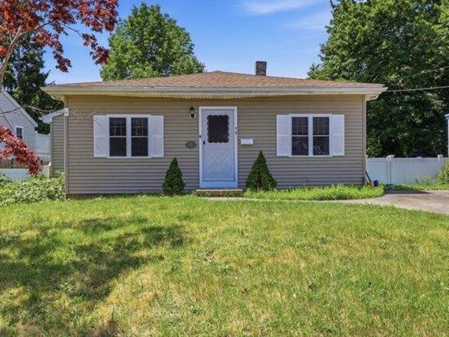 House for sale in Whitman, Massachusetts