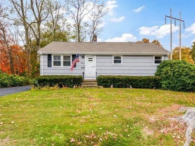 House for sale in Whitman, Massachusetts