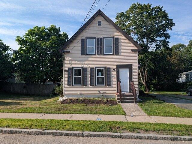 House for sale in Whitman, Plymouth County