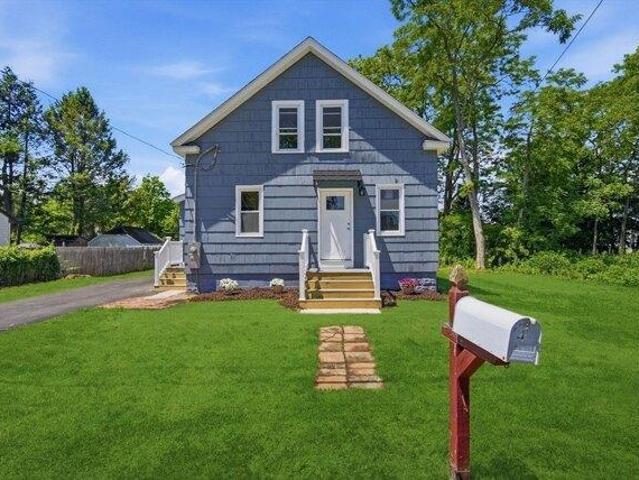 House for sale in Hampden, Massachusetts
