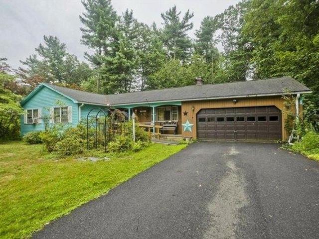 House for sale in Hampden, Massachusetts