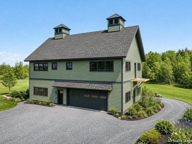 House for sale in Williamstown, Vermont