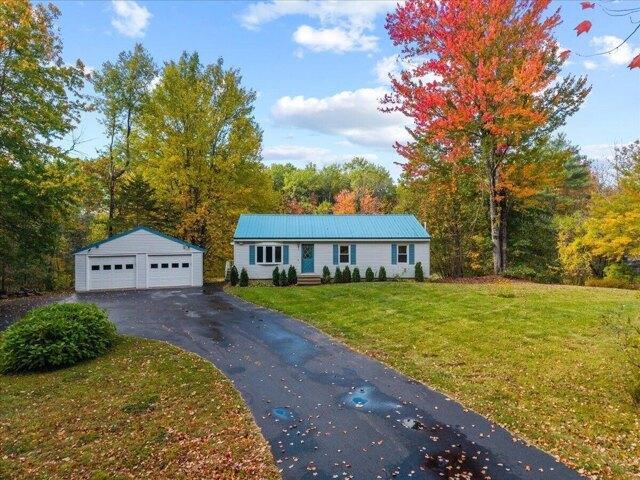 House for sale in Ireland Corner, Windham