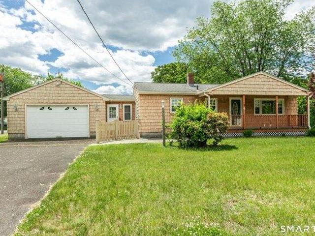 House for sale in Windsor Locks, Connecticut